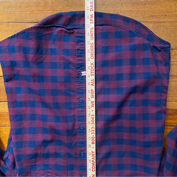 American Eagle Mens Flannel Shirt Classic Fit red & blue checkered pattern Large - Picture 10 of 11